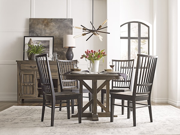 Casual Dining Room Group